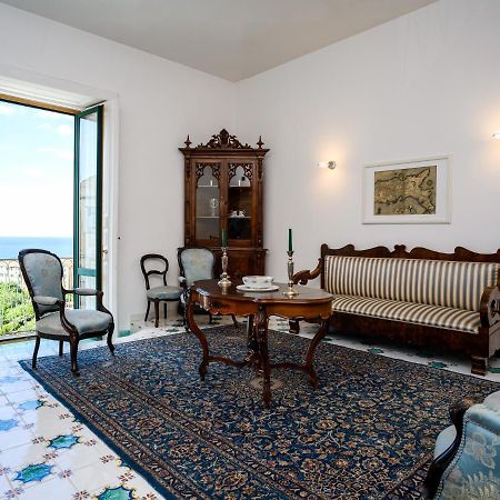 Amalfi Coast Family Luxury Suite Vietri Eksteriør bilde