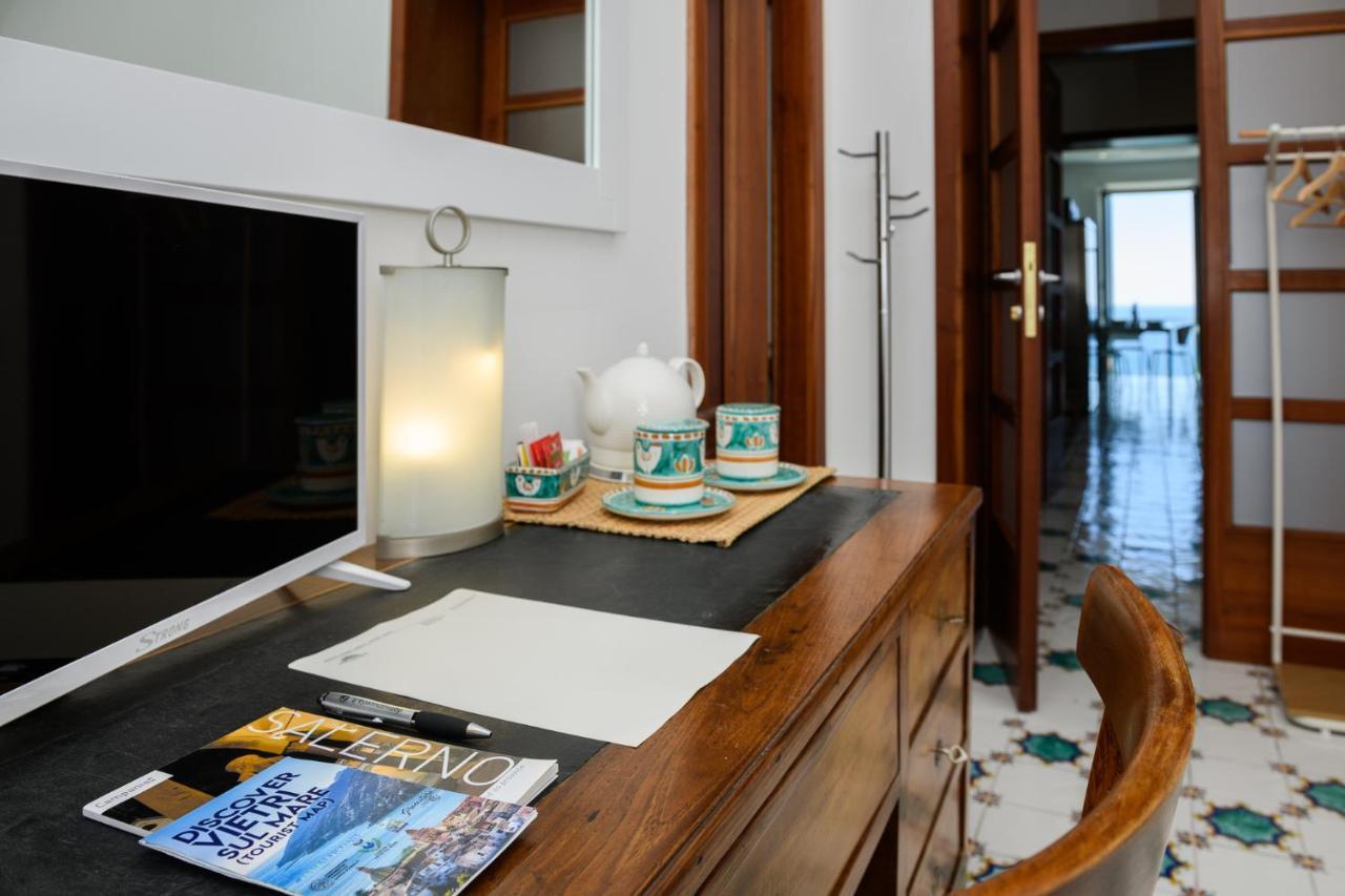 Amalfi Coast Family Luxury Suite Vietri Eksteriør bilde