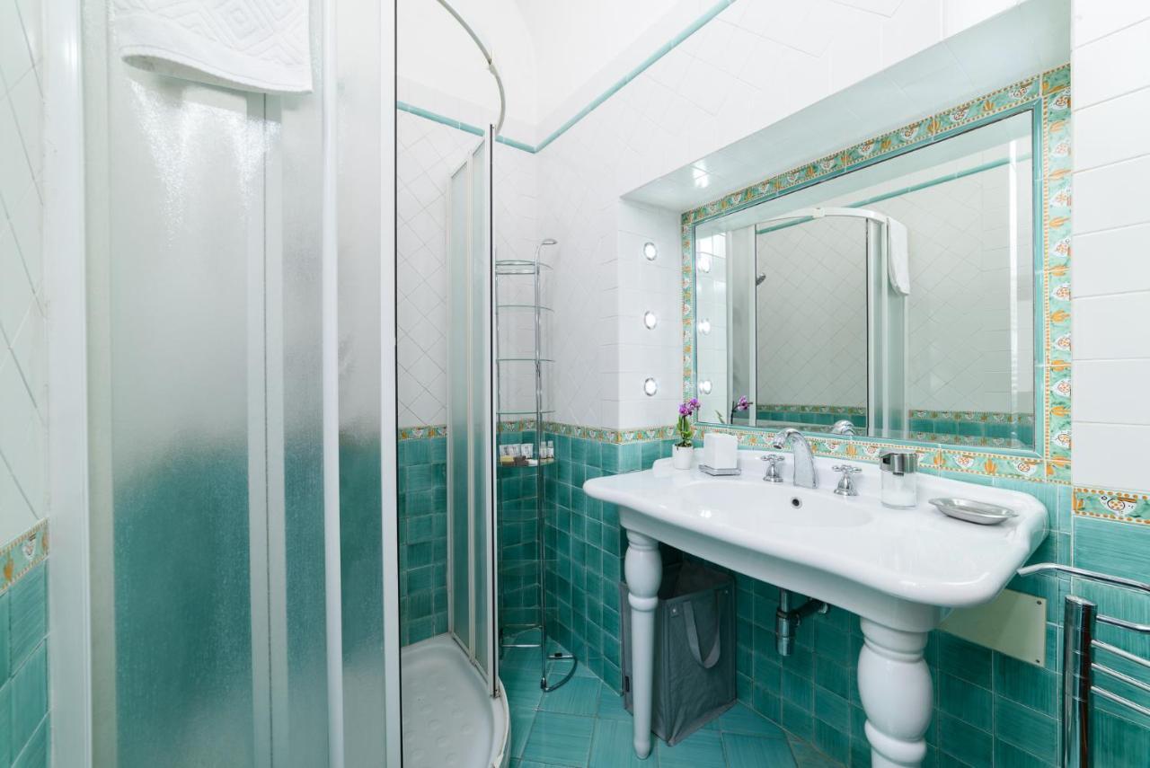 Amalfi Coast Family Luxury Suite Vietri Eksteriør bilde