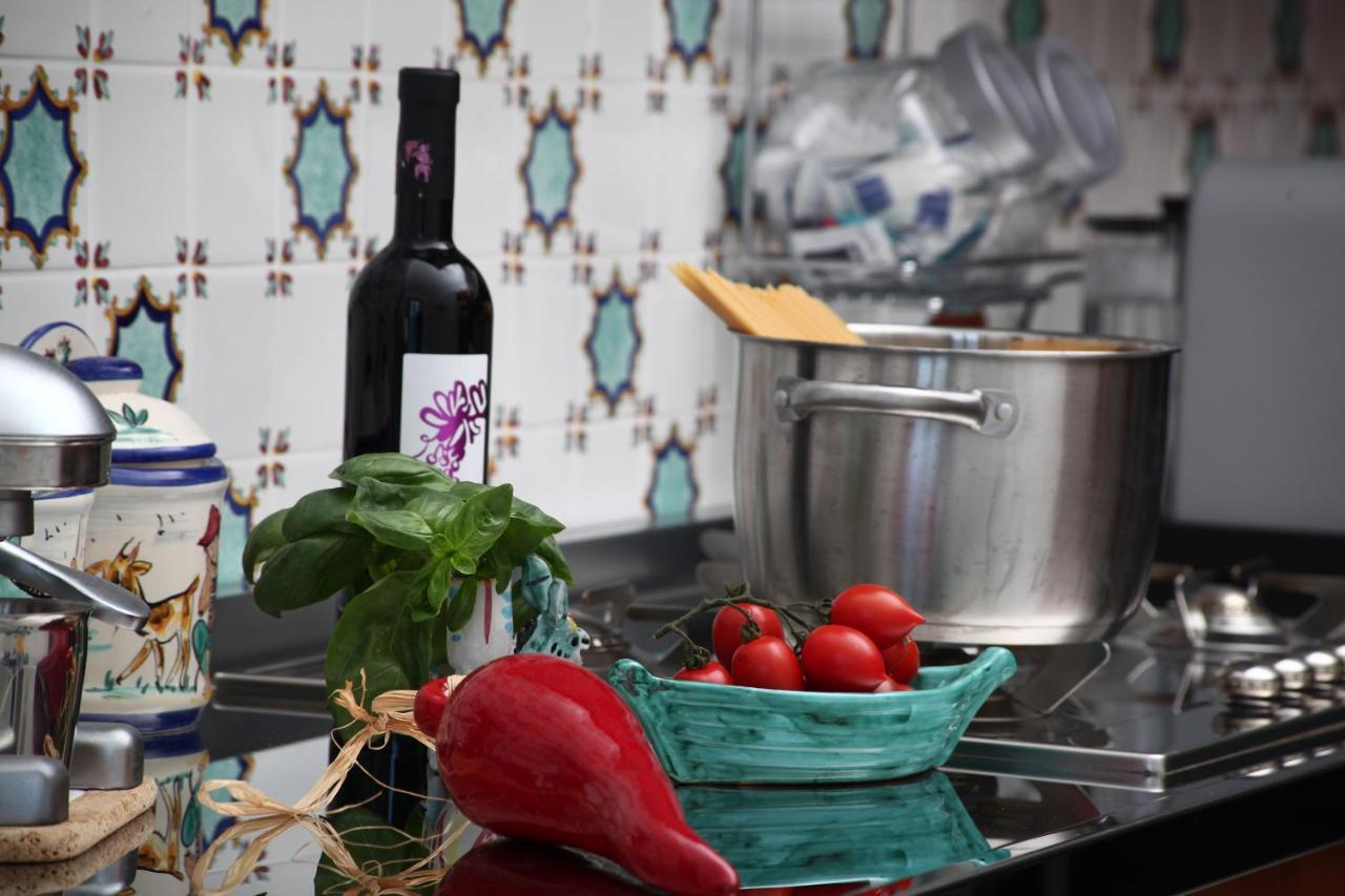 Amalfi Coast Family Luxury Suite Vietri Eksteriør bilde